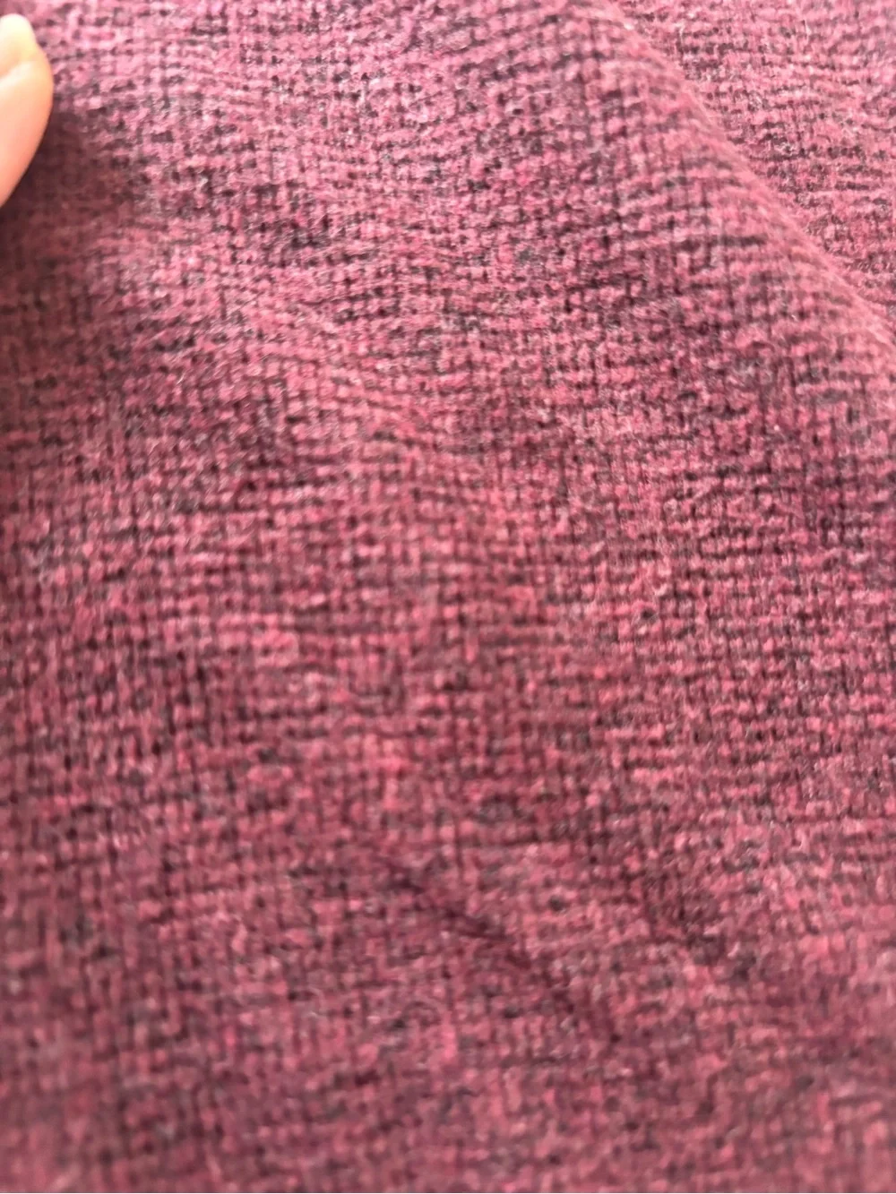 Banana Republic Men's V-Neck Shawl Sweater in Burgundy